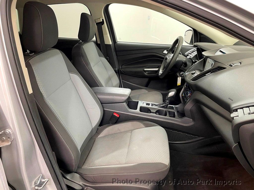 2018 Ford Escape SE FWD - 21765291 - 23