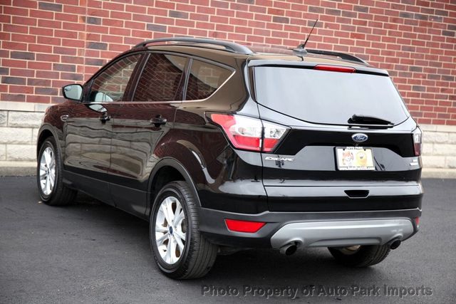 2018 Ford Escape SE FWD - 22929550 - 17