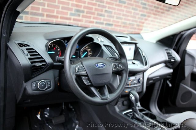 2018 Ford Escape SE FWD - 22929550 - 19