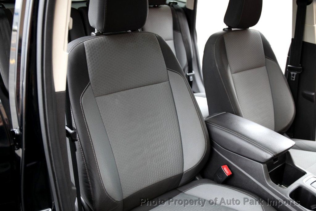 2018 Ford Escape SE FWD - 22929550 - 28