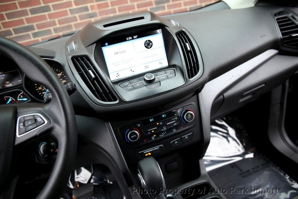 2018 Ford Escape SE FWD - 22929550 - 30