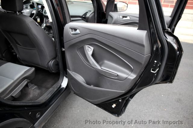 2018 Ford Escape SE FWD - 22929550 - 36