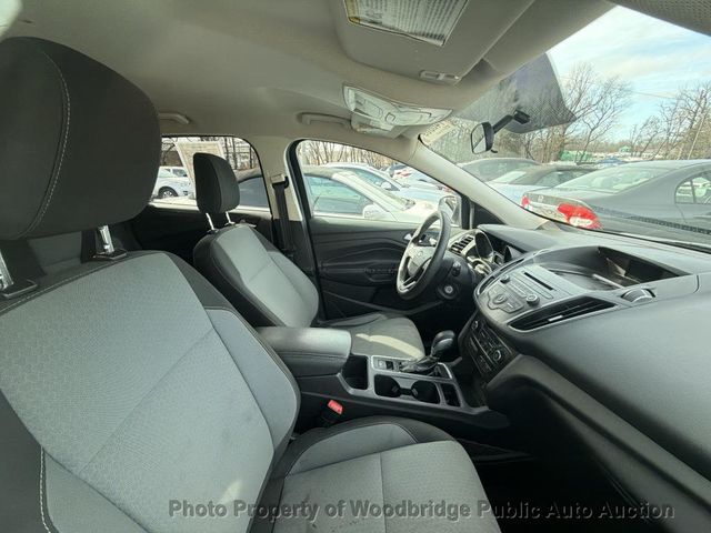 2018 Ford Escape SE FWD - 22989347 - 10