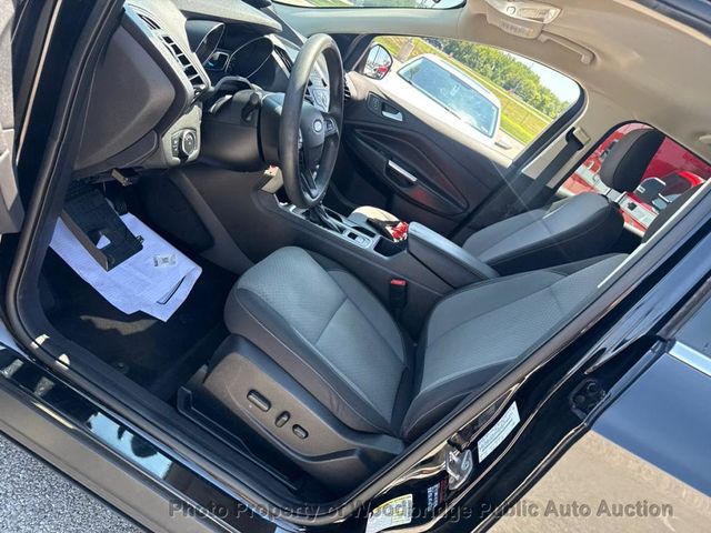 2018 Ford Escape SE FWD - 23063822 - 9
