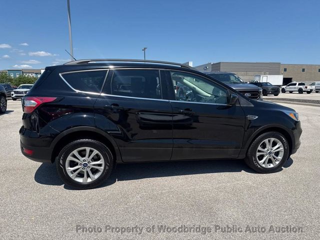 2018 Ford Escape SE FWD - 23063822 - 1