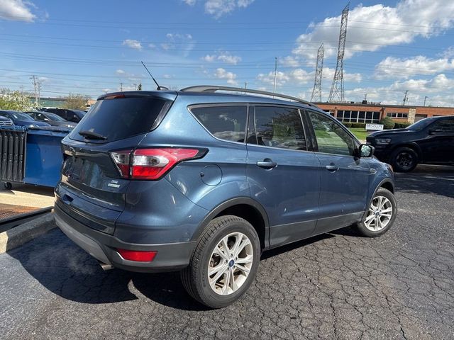 2018 Ford Escape SE FWD - 23015839 - 4