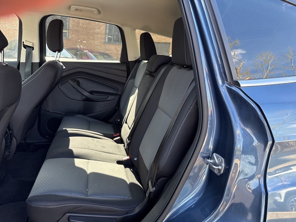 2018 Ford Escape SE FWD - 23015839 - 6