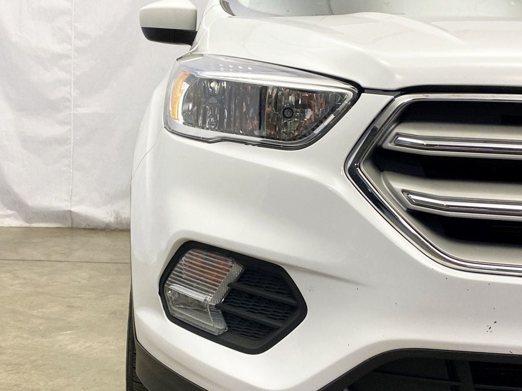 2018 Ford Escape SE FWD - 22922802 - 12