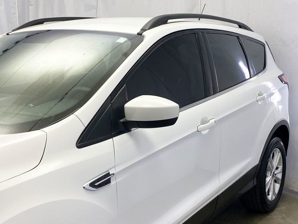 2018 Ford Escape SE photo 2