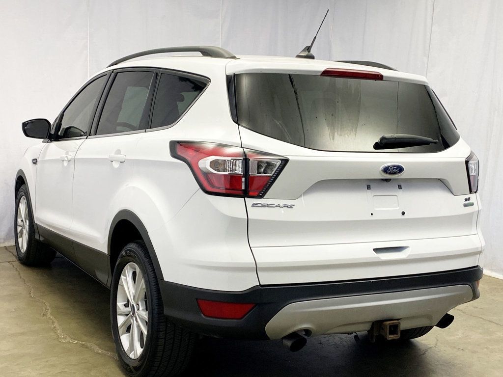 2018 Ford Escape SE photo 3