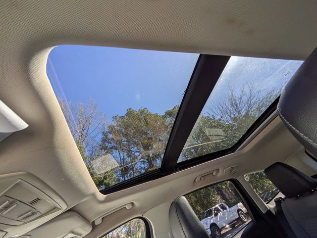 2018 Ford Escape SE FWD - 22983463 - 19