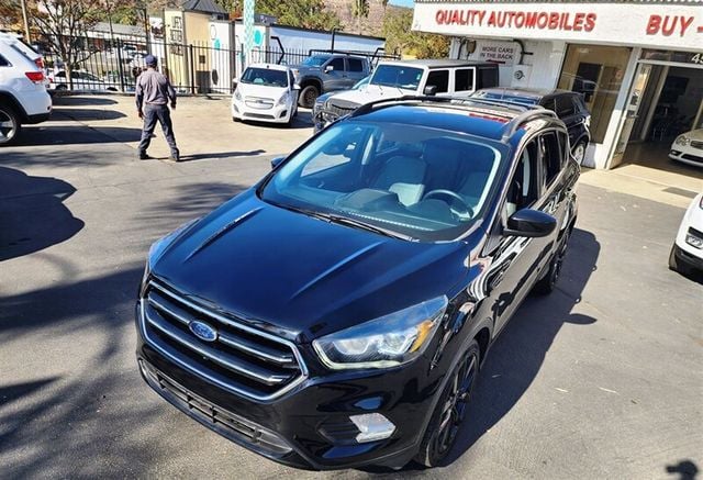 2018 Ford Escape SE FWD - 22684329 - 23