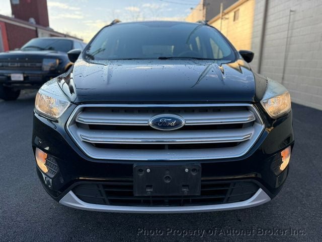 2018 Ford Escape SE FWD - 22970404 - 1