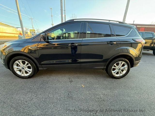 2018 Ford Escape SE FWD - 22970404 - 3