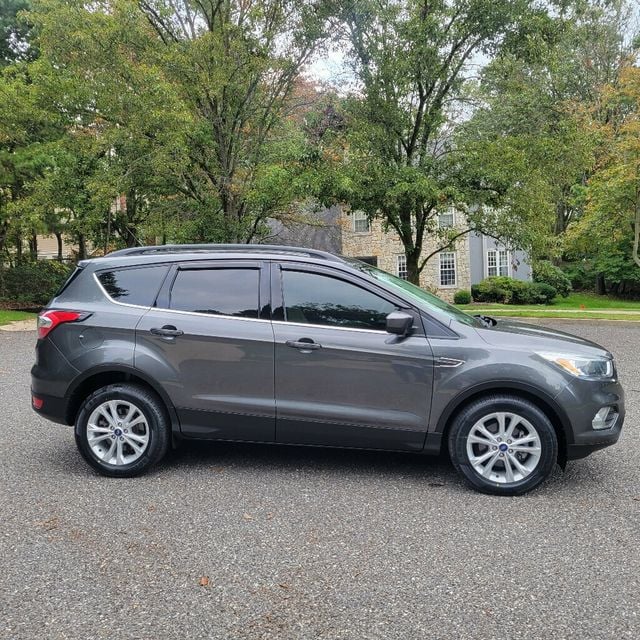 2018 Ford Escape SE FWD - 22608969 - 5