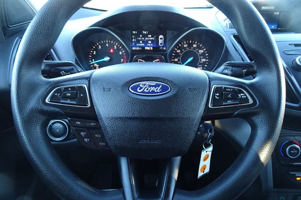 2018 Ford Escape SE photo 16