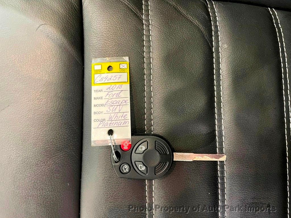 2018 Ford Escape SEL 4WD - 21337316 - 38