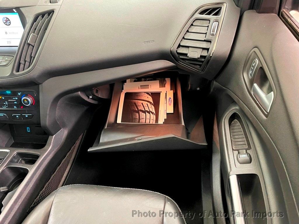 2018 Ford Escape SEL 4WD - 21337316 - 39