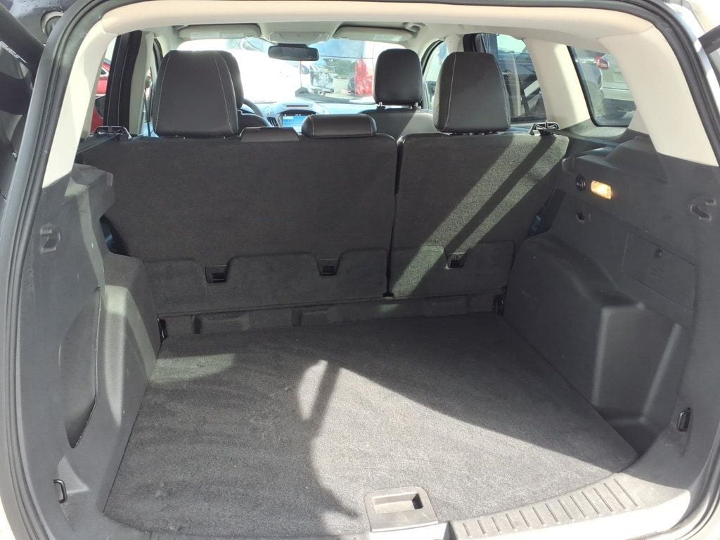 2018 Ford Escape SEL 4WD - 23023766 - 18