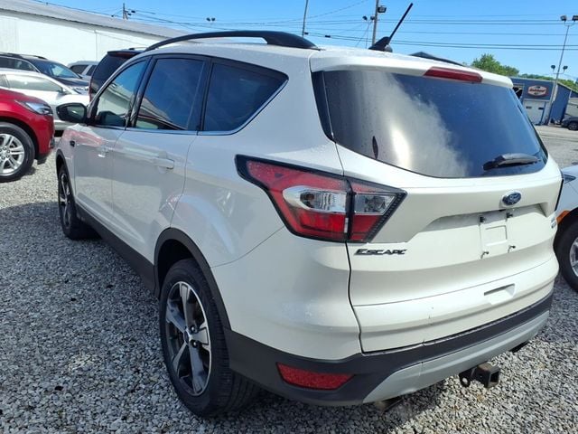 2018 Ford Escape SEL 4WD - 23023766 - 2
