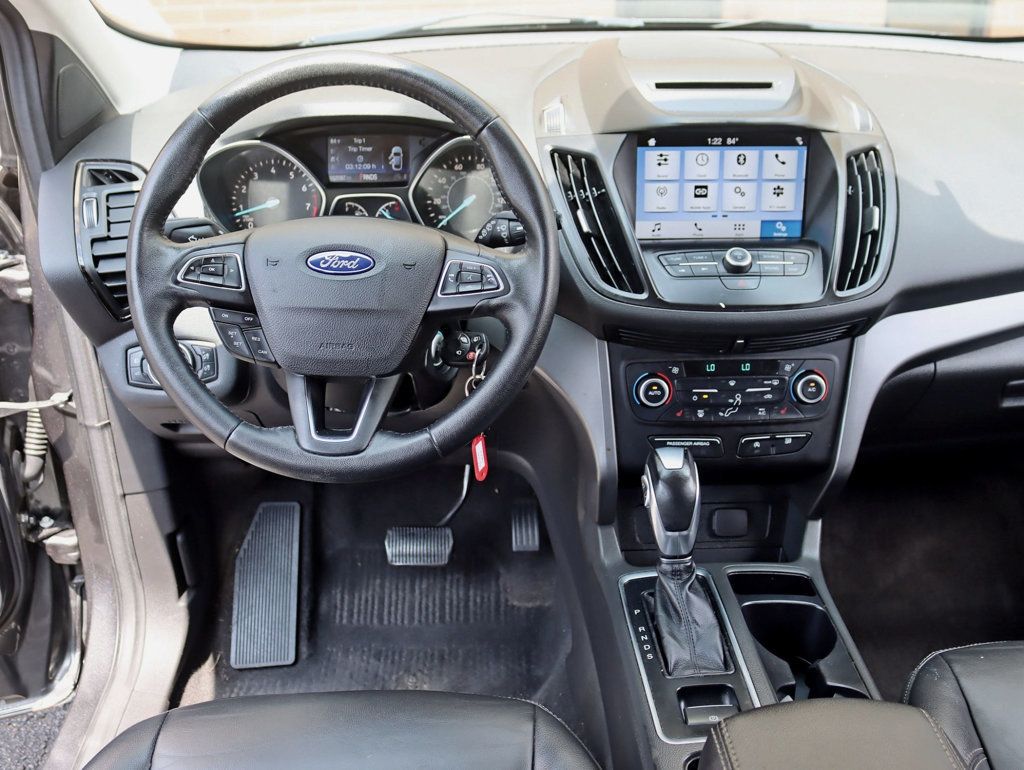 2018 Ford Escape SEL 4WD - 23055297 - 10