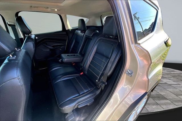 2018 Ford Escape SEL 4WD - 23029675 - 16