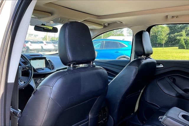 2018 Ford Escape SEL 4WD - 23029675 - 17