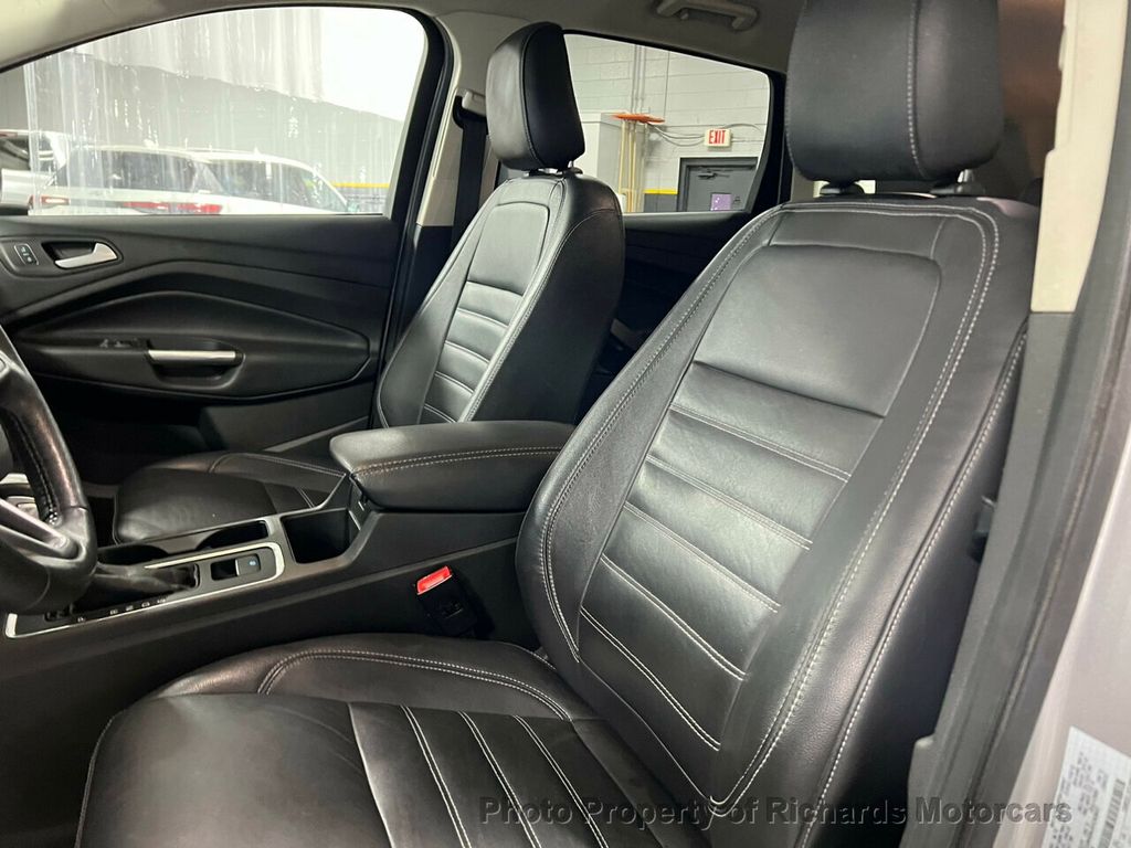 2018 Ford Escape SEL 4WD - 22331575 - 12