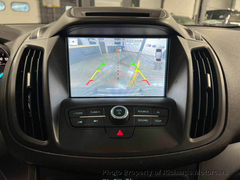 2018 Ford Escape SEL 4WD - 22331575 - 15