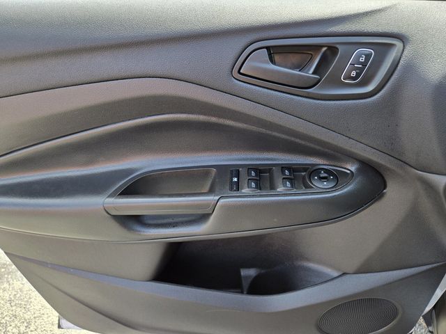 2018 Ford Escape S FWD - 22977487 - 15