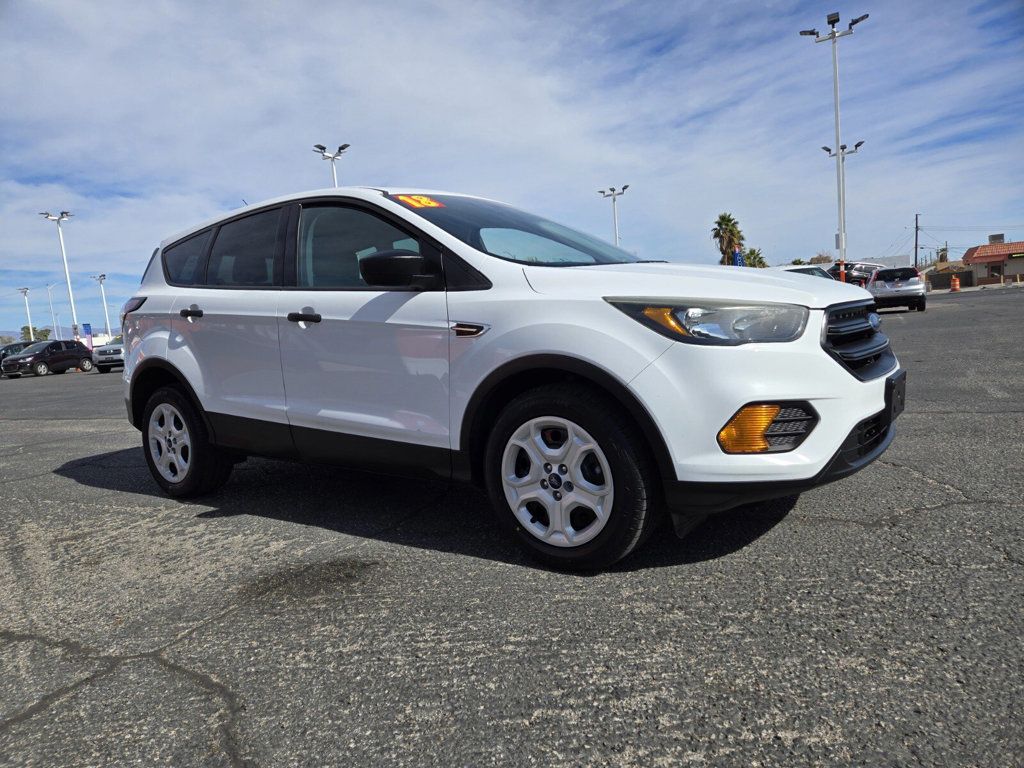 2018 Ford Escape S FWD - 22653205 - 3