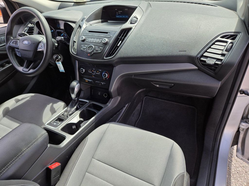 2018 Ford Escape S FWD - 22954074 - 14