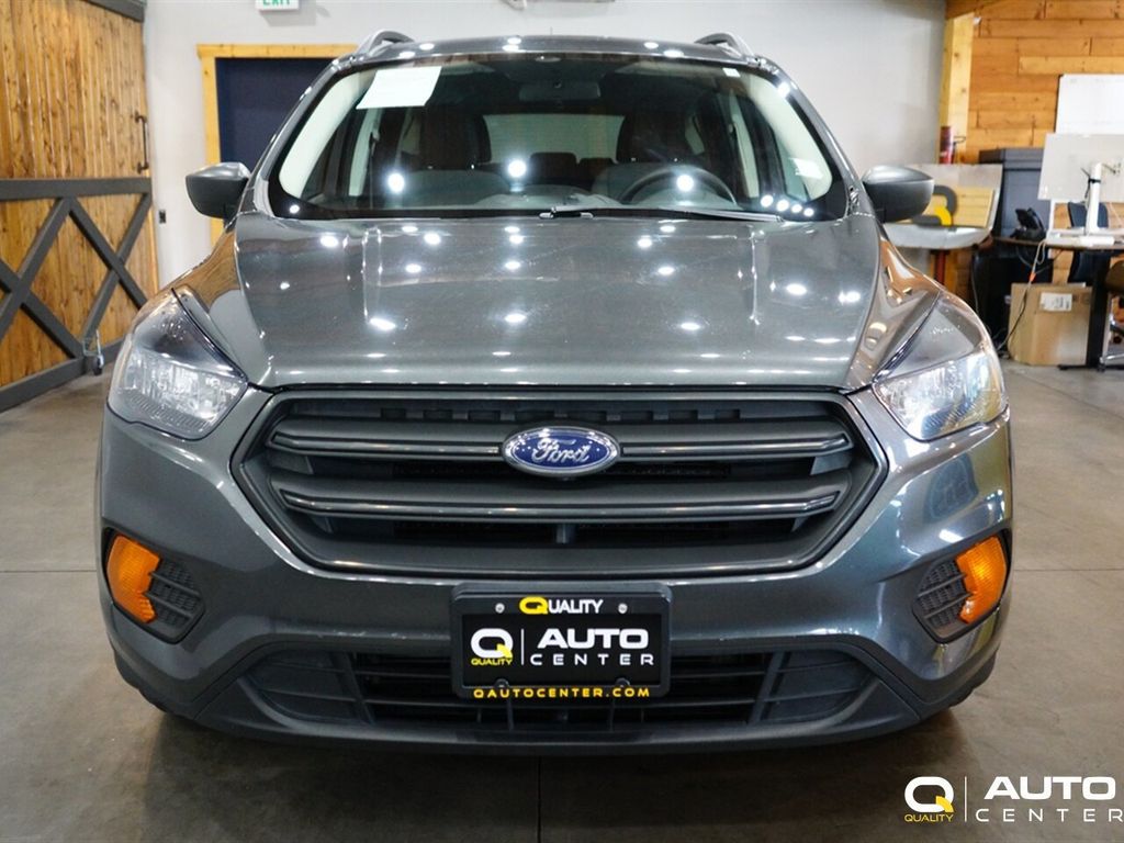 2018 Ford Escape S FWD - 22557277 - 1