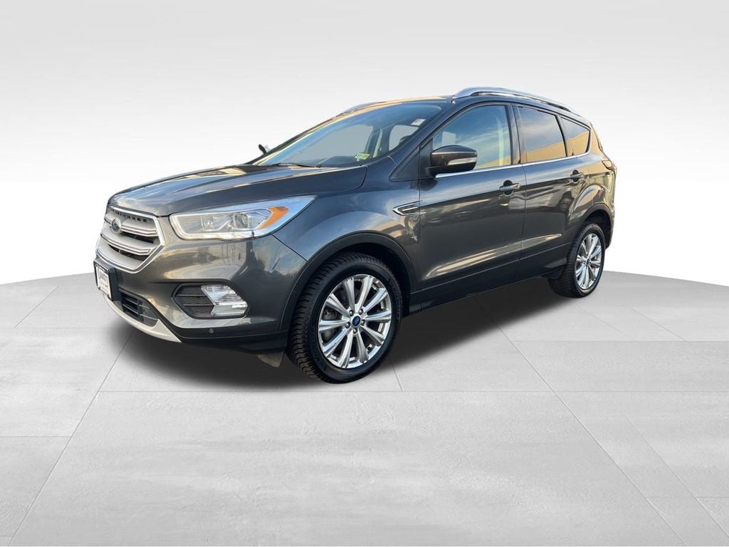 2018 Ford Escape Titanium 4WD - 22662328 - 2