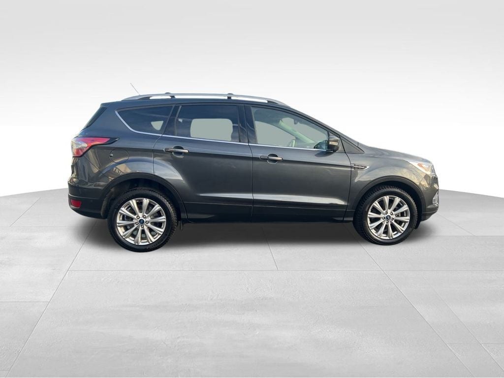 2018 Ford Escape Titanium 4WD - 22662328 - 7