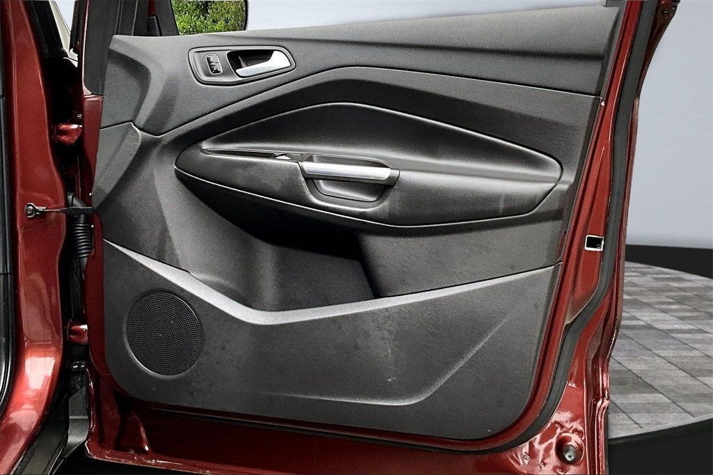 2018 Ford Escape Titanium photo 15