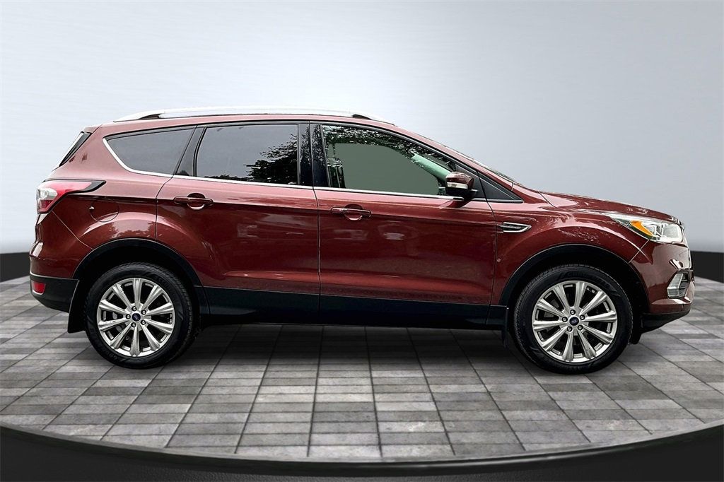 2018 Ford Escape Titanium photo 8