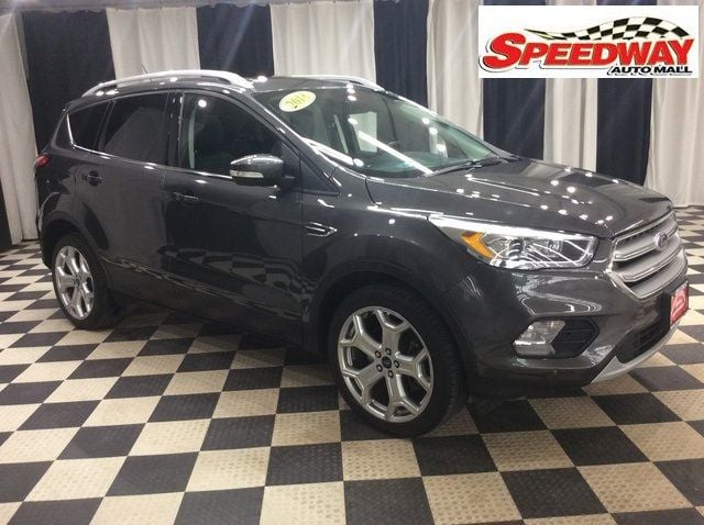 2018 Ford Escape Titanium 4WD - 22708964 - 0