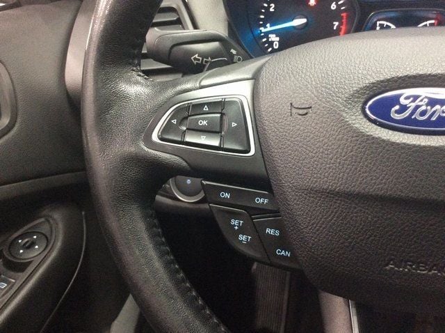 2018 Ford Escape Titanium 4WD - 22708964 - 11