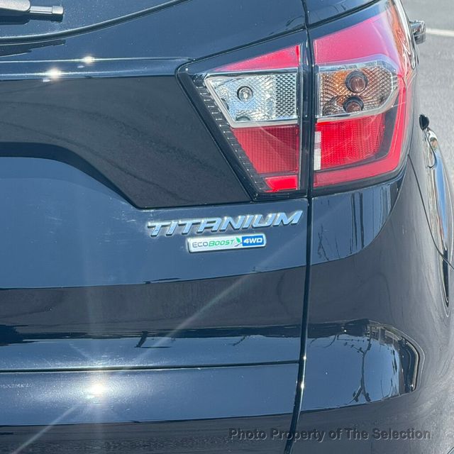 2018 Ford Escape TITANIUM 4WD W/PANORAMIC VISTA ROOF & LEATHER TRIMMED INTERIOR - 23001783 - 14