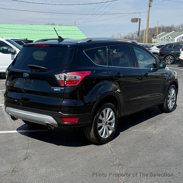 2018 Ford Escape TITANIUM 4WD W/PANORAMIC VISTA ROOF & LEATHER TRIMMED INTERIOR - 23001783 - 16