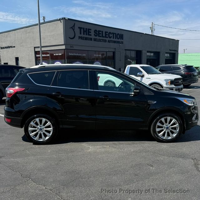 2018 Ford Escape TITANIUM 4WD W/PANORAMIC VISTA ROOF & LEATHER TRIMMED INTERIOR - 23001783 - 18