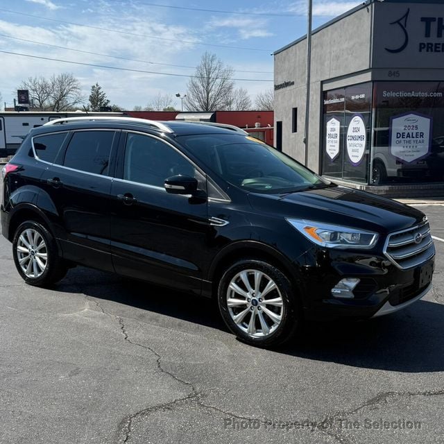2018 Ford Escape TITANIUM 4WD W/PANORAMIC VISTA ROOF & LEATHER TRIMMED INTERIOR - 23001783 - 1