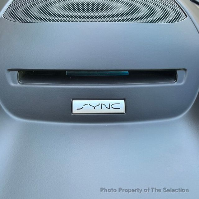 2018 Ford Escape TITANIUM 4WD W/PANORAMIC VISTA ROOF & LEATHER TRIMMED INTERIOR - 23001783 - 31