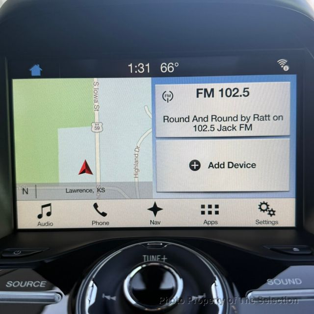 2018 Ford Escape TITANIUM 4WD W/PANORAMIC VISTA ROOF & LEATHER TRIMMED INTERIOR - 23001783 - 33