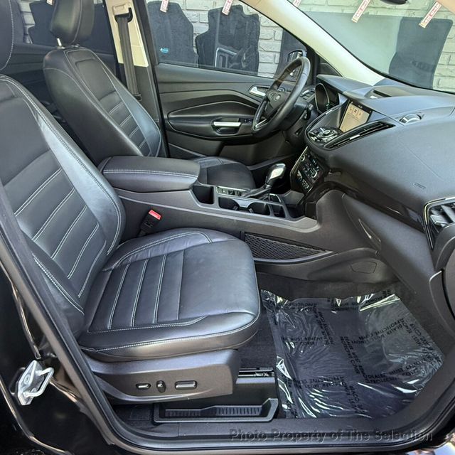 2018 Ford Escape TITANIUM 4WD W/PANORAMIC VISTA ROOF & LEATHER TRIMMED INTERIOR - 23001783 - 45