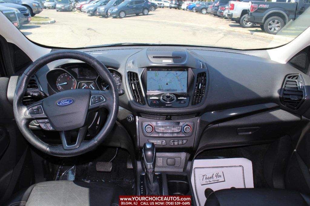 2018 Ford Escape Titanium FWD - 22570710 - 14