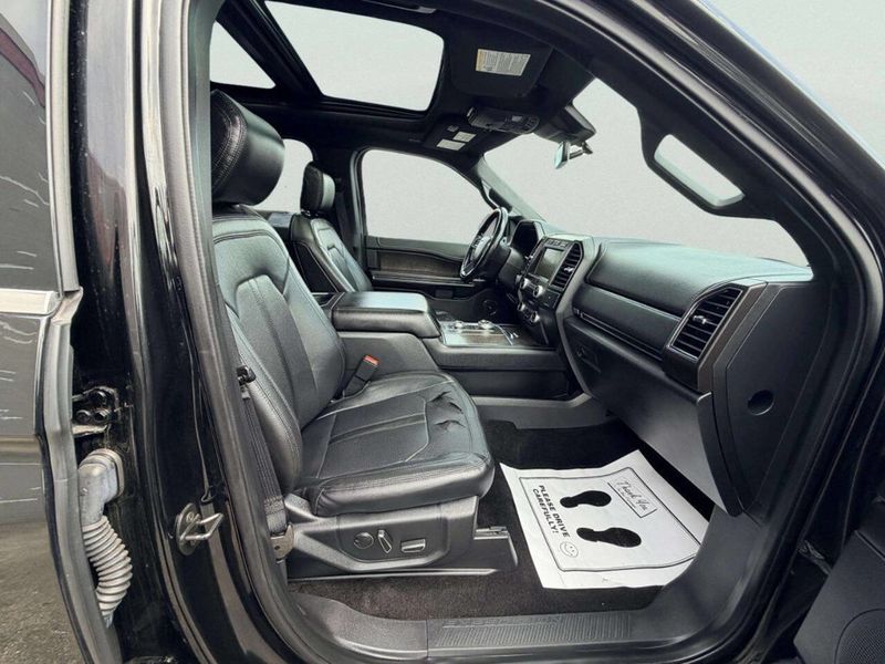 2018 Ford Expedition Limited 4x4 - 23052479 - 28