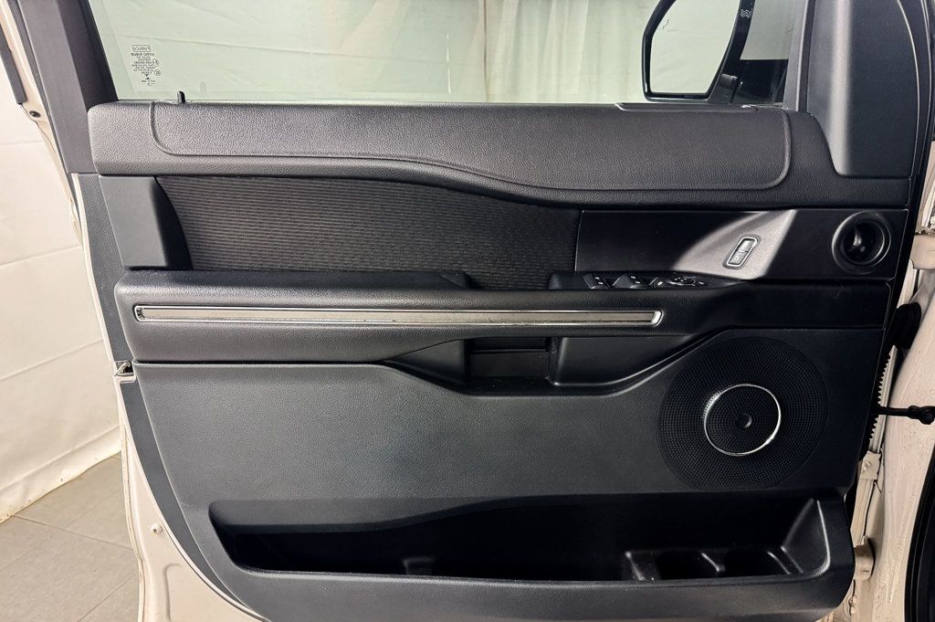 2018 Ford Expedition XLT 4WD - 23088331 - 12