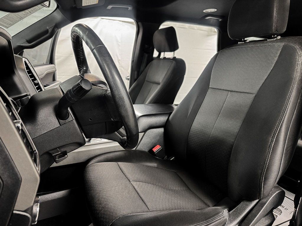 2018 Ford Expedition XLT 4WD - 23088331 - 6